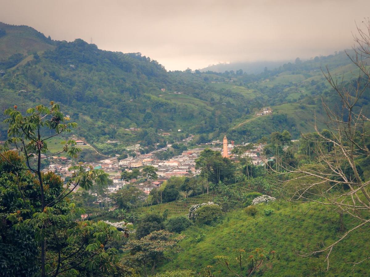 Finca Tradicional El Otono Pijao Buitenkant foto